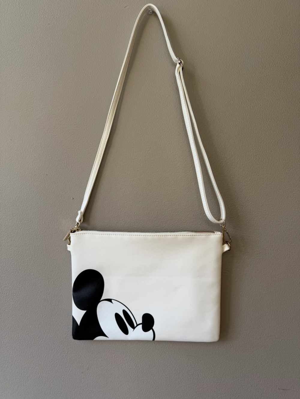 Disney Mickey Mouse White Crossbody Bag Purse Adjustable Strap